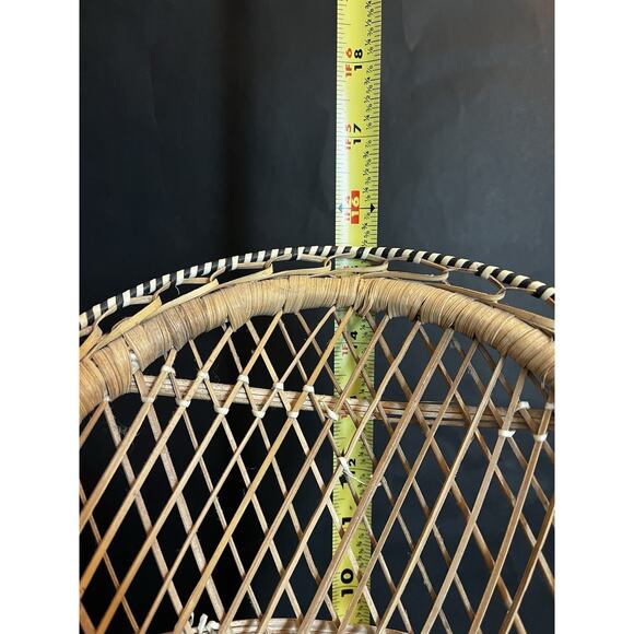 Wicker Peacock Rattan Chair | 15" tall | Plant\Doll Stand | Retro | BOHO | VTG - Picture 9 of 10